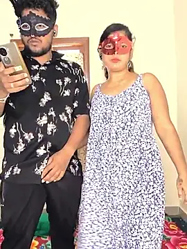 Family02 online show from 15, 9, 2025