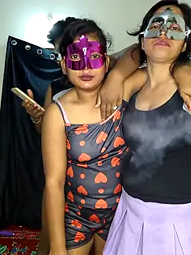 Family02 online show from 19, 9, 2025