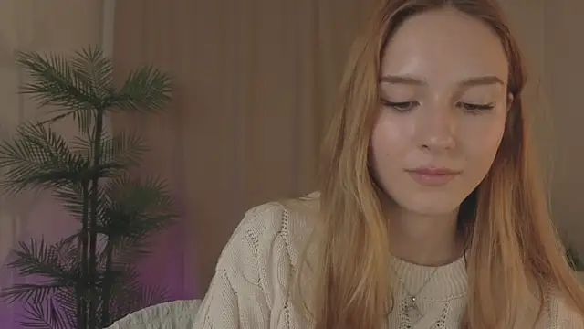 Snapshot of Vegas_V chatting on 7, 10, 2025 Vegas V online show from 7, 10, 2025