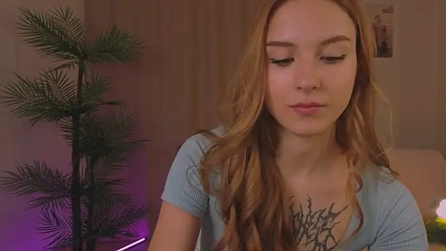 Snapshot of Vegas_V chatting on 10, 10, 2025 Vegas V online show from 10, 10, 2025