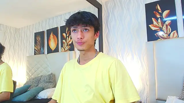 Lean Portman online show from 12, 11, 2025