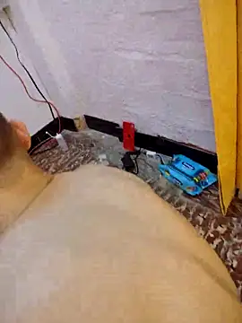 Misterjhons2 online show from 6, 11, 2025