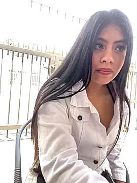 Snapshot of Adele_Pinkk chatting on 19, 9, 2025 Adele Pinkk online show from 19, 9, 2025