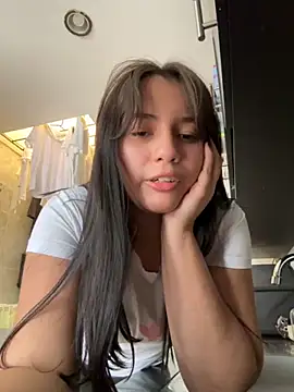 Angeldusttt online show from 13, 9, 2025