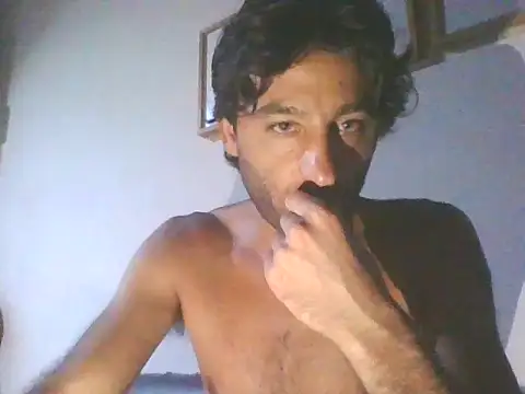 JONATAN ACA ESTOY online show from 2, 2, 2026