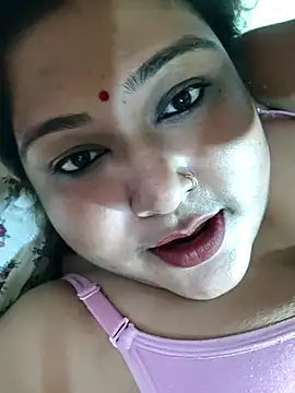 Snapshot of hotbhabhi011 chatting on 16, 7, 2026 hotbhabhi011 online show from 16, 7, 2026