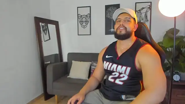 Justin kingX7 online show from 4, 4, 2026