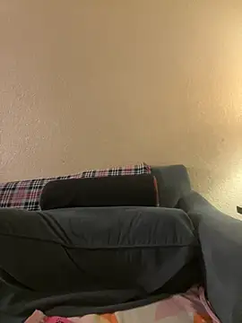 Snapshot of sexymommy1988 chatting on 13, 11, 2025 sexymommy1988 online show from 13, 11, 2025