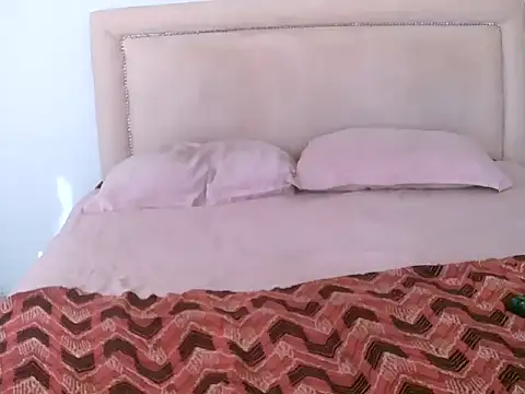 cherrymuffins online show from 11, 3, 2026