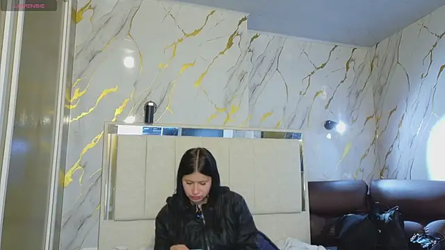 Snapshot of Olivia11_ chatting on 22, 5, 2026 Olivia11 online show from 22, 5, 2026