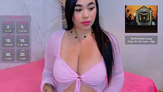 SofiaWildee online show from 27, 10, 2025