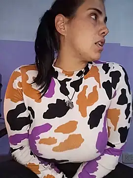 kariciasecreta online show from 18, 5, 2026