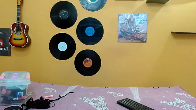 valeria18sexy online show from 22, 10, 2025