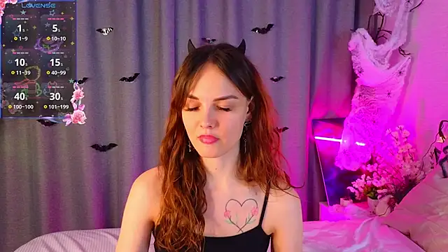 LisaDrake online show from 26, 10, 2025