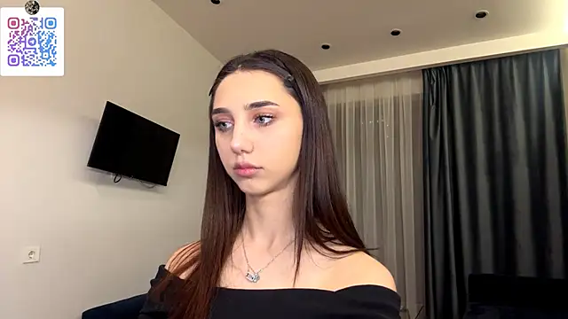 LinaMour online show from 22, 12, 2025