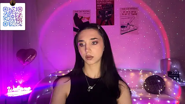 LinaMour online show from 20, 4, 2026