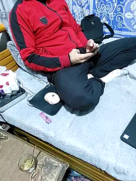 yazinyazin1 online show from 8, 3, 2026