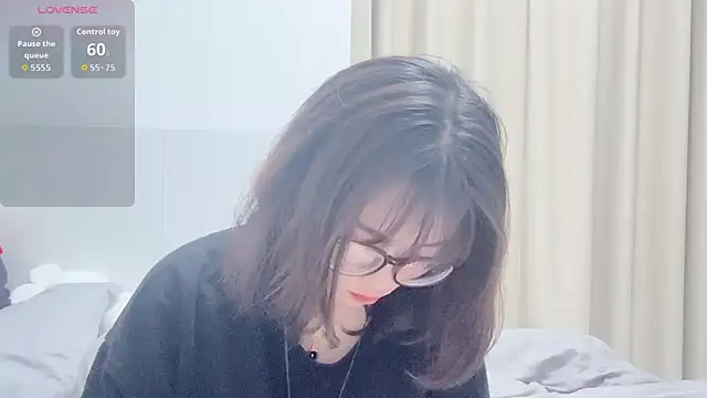 Xoxo-258 online show from 16, 10, 2025