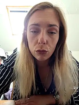 Snapshot of SexyAlya chatting on 26, 9, 2025 SexyAlya online show from 26, 9, 2025