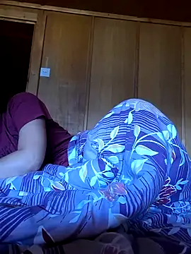 YoungLiisaxx online show from 15, 9, 2025