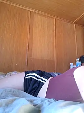 YoungLiisaxx online show from 1, 12, 2025