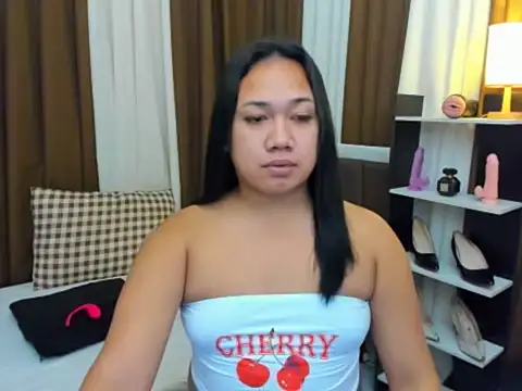 TsUncutKaren online show from 28, 10, 2025