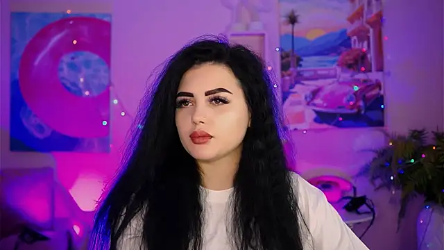 NaomiWilsons online show from 13, 10, 2025