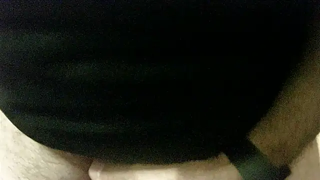 Snapshot of the-shy-one chatting on 17, 9, 2025 the-shy-one online show from 17, 9, 2025