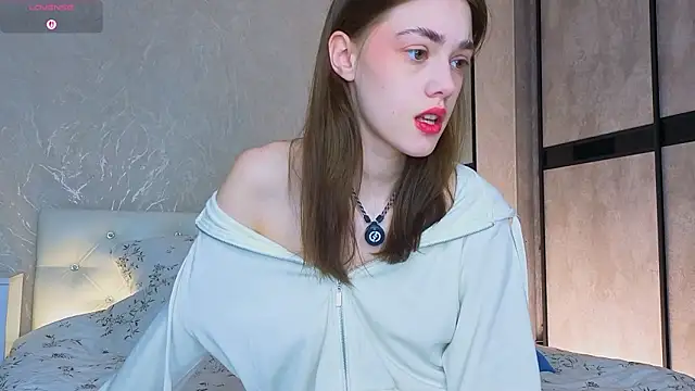 ttragedienne online show from 16, 2, 2026