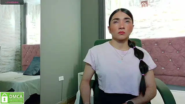 Aurora jones11 online show from 10, 9, 2025