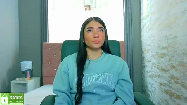 Aurora jones11 online show from 24, 9, 2025