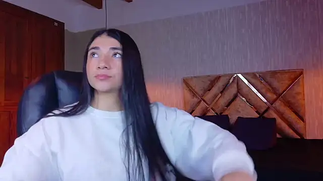 Aurora jones11 online show from 5, 11, 2025