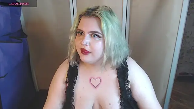 Alice Bunny666 online show from 11, 10, 2025