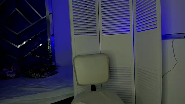 Snapshot of Eryx_Eriscor chatting on 22, 11, 2025 Eryx Eriscor online show from 22, 11, 2025