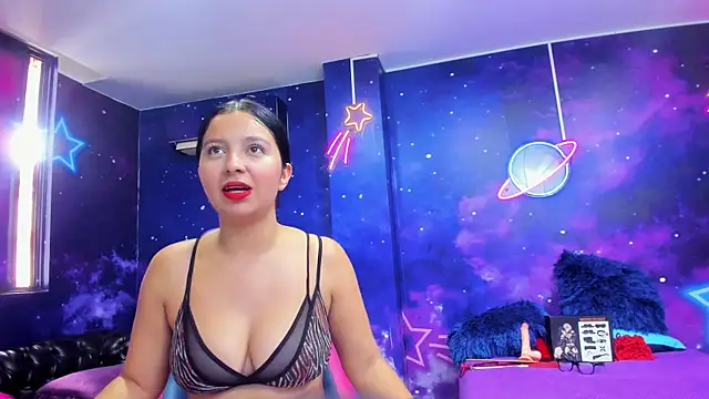 Thalia Cortea online show from 14, 10, 2025