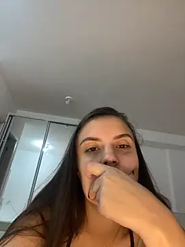 Snapshot of gaucha5 chatting on 10, 9, 2025 gaucha5 online show from 10, 9, 2025