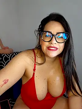 Snapshot of Nicoleefaith_ chatting on 13, 9, 2025 Nicoleefaith online show from 13, 9, 2025