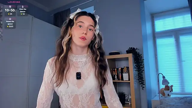 AntonettaTarring online show from 19, 11, 2025