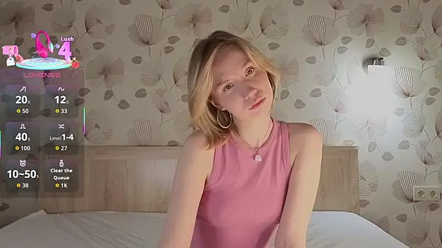 Snapshot of ameliamurrr chatting on 10, 10, 2025 ameliamurrr online show from 10, 10, 2025