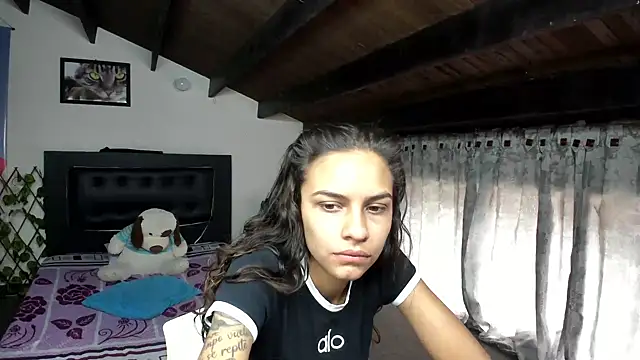 Skylovershot online show from 14, 11, 2025