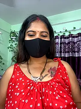 Snapshot of V-Hot-Sweti chatting on 16, 9, 2025 V-Hot-Sweti online show from 16, 9, 2025