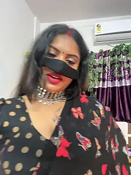 Snapshot of V-Hot-Sweti chatting on 17, 10, 2025 V-Hot-Sweti online show from 17, 10, 2025