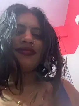 Snapshot of V-Hot-Sweti chatting on 2, 11, 2025 V-Hot-Sweti online show from 2, 11, 2025