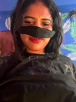 Snapshot of V-Hot-Sweti chatting on 12, 11, 2025 V-Hot-Sweti online show from 12, 11, 2025