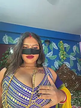 Snapshot of V-Hot-Sweti chatting on 26, 7, 2026 V-Hot-Sweti online show from 26, 7, 2026