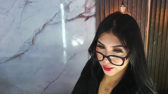 Snapshot of CamelyHott chatting on 22, 5, 2026 CamelyHott online show from 22, 5, 2026