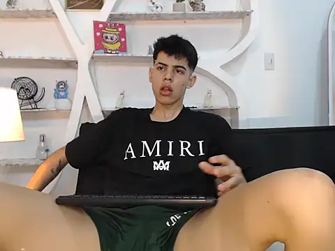 Snapshot of YOUNGS_GUYS chatting on 11, 9, 2025 YOUNGS GUYS online show from 11, 9, 2025