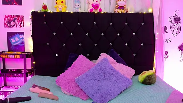 Snapshot of lizz_bela1 chatting on 9, 10, 2025 lizz bela1 online show from 9, 10, 2025