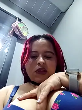 Snapshot of YourLittlePervertt chatting on 4, 10, 2025 YourLittlePervertt online show from 4, 10, 2025
