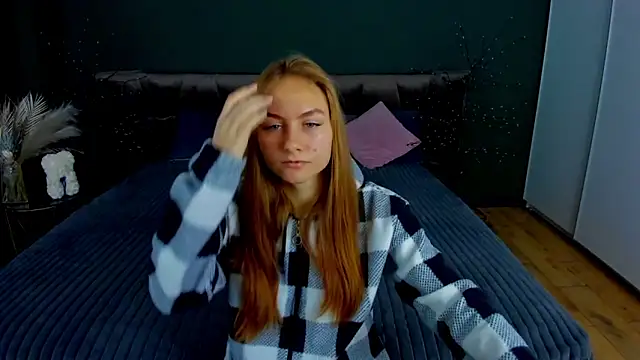 Snapshot of MilaAddams chatting on 9, 11, 2025 MilaAddams online show from 9, 11, 2025